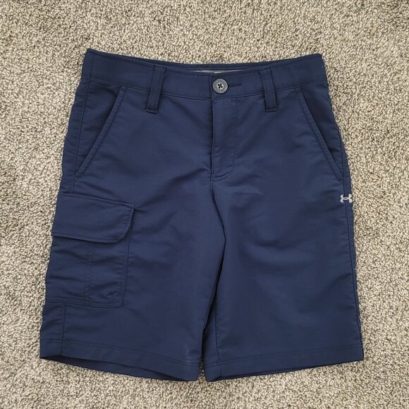 Boys Under Armour Navy Shorts  YSM Approx Size  8 - Picture 1 of 7